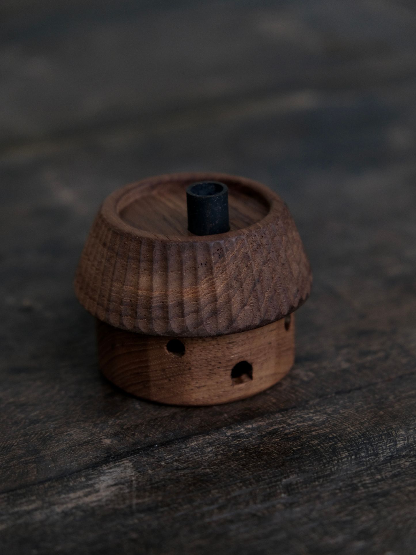 Incense Holder (香座)