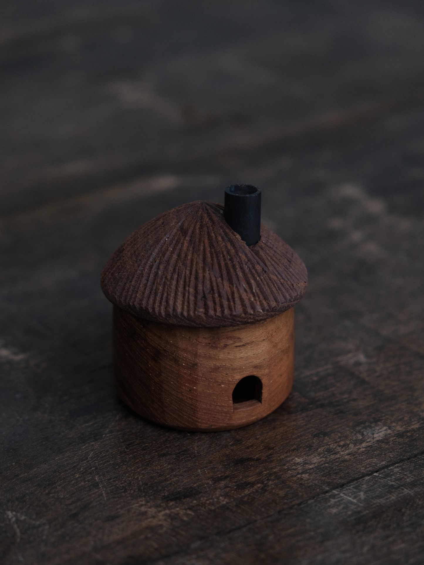 Incense Holder (香座)
