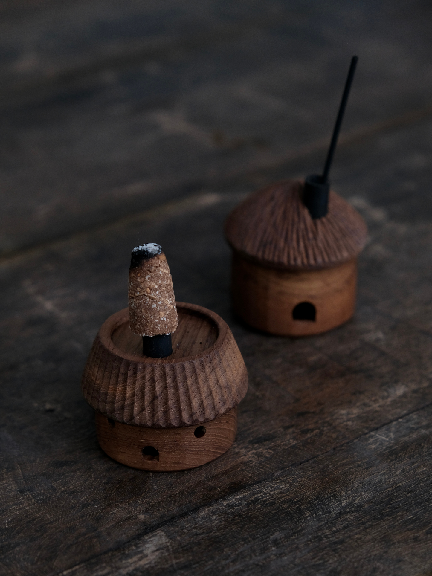 Incense Holder (香座)