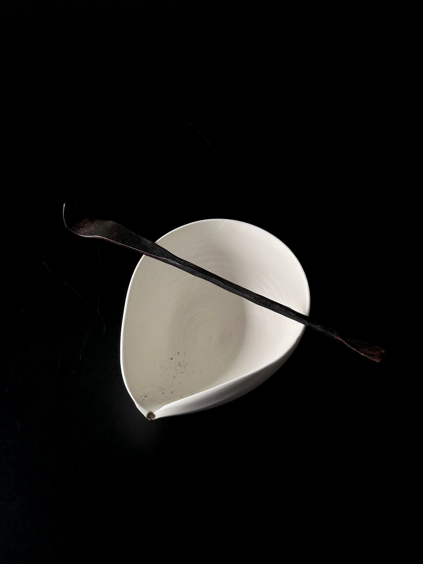 White Porcelain Tea Holder (白瓷茶则) - inner.teahouse