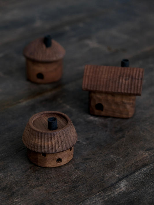 Incense Holder (香座)
