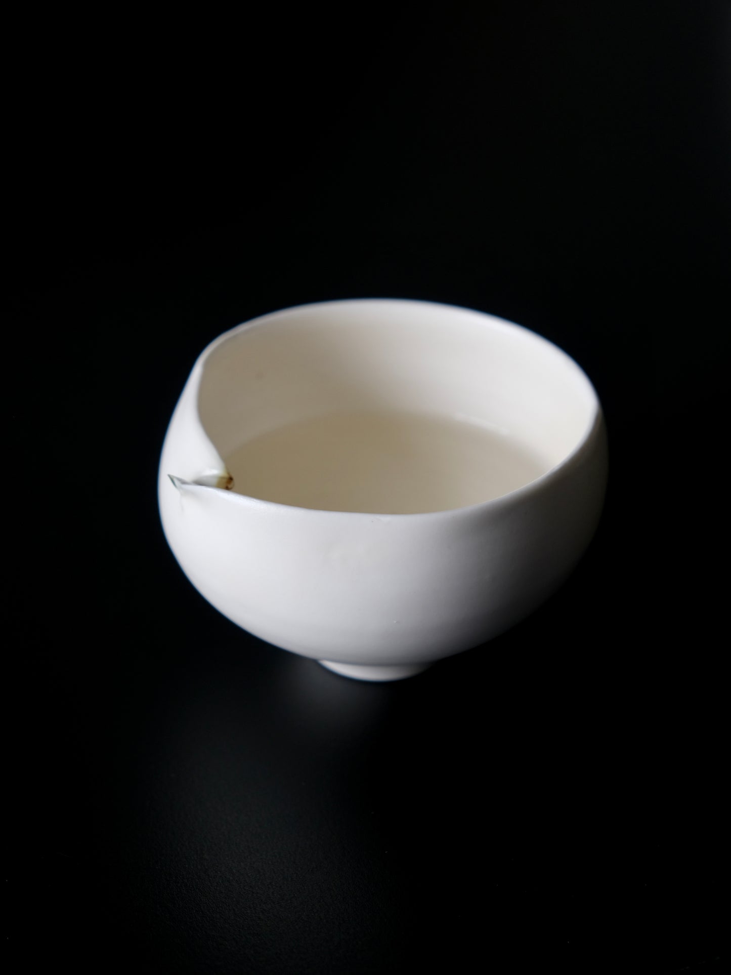 White Porcelain Master Tea Cup (白瓷主人杯) - inner.teahouse