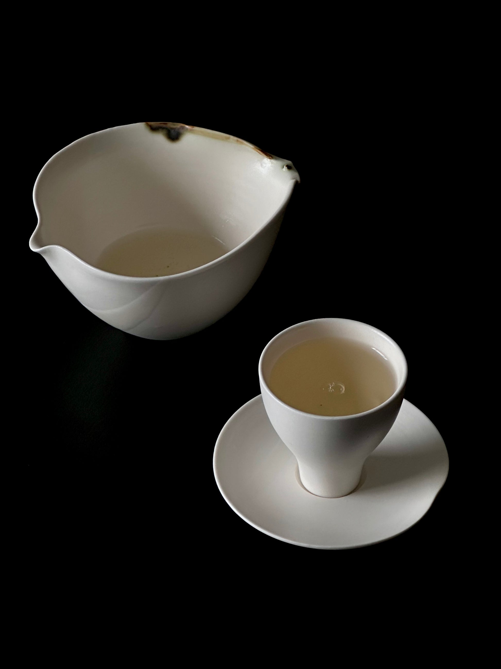 Bai Hao Yin Zhen (白毫银针) - inner.teahouse